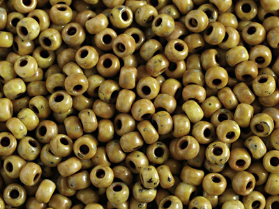 Miyuki Rocailles Saatperlen Größe 6/0 (4mm) Farbe: 4512 Pica